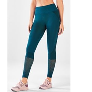 LIKE NEW Fabletics Seamless High Waisted Med